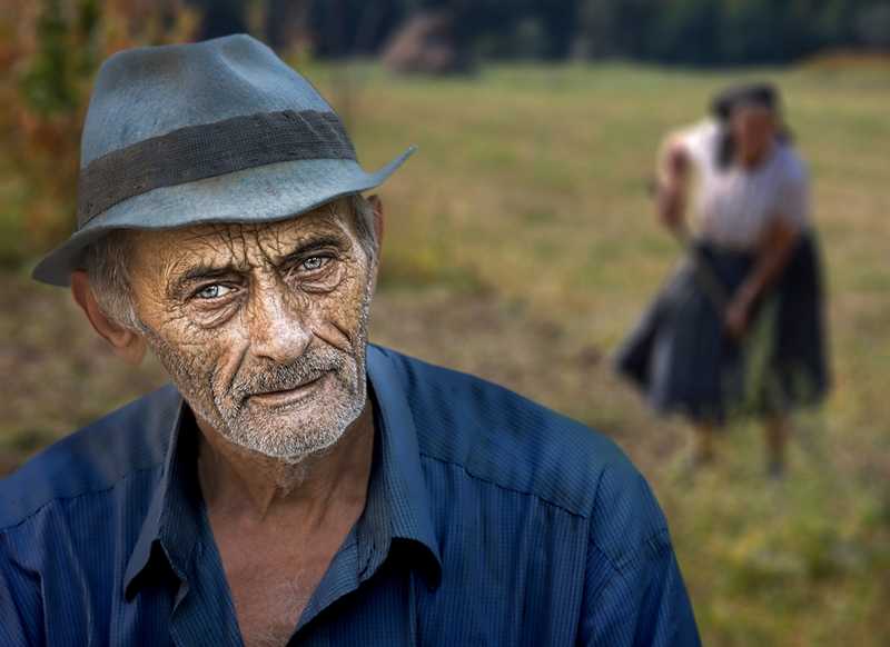 959 - DIVISION OF LABOUR - PAPP ELEK - hungary.jpg